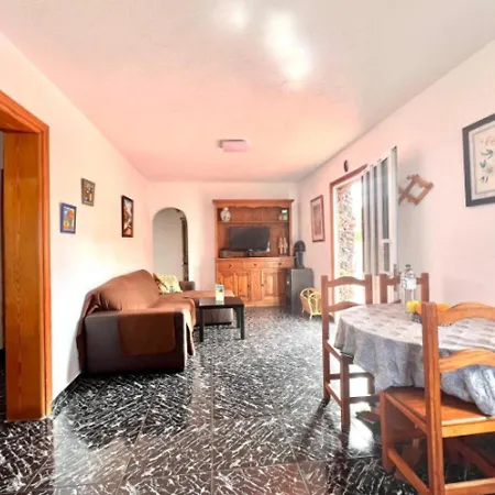 Increible Casa Rural Con Hermosas Vistas Panoramicas Hasta 9 Personas * Mocanal
